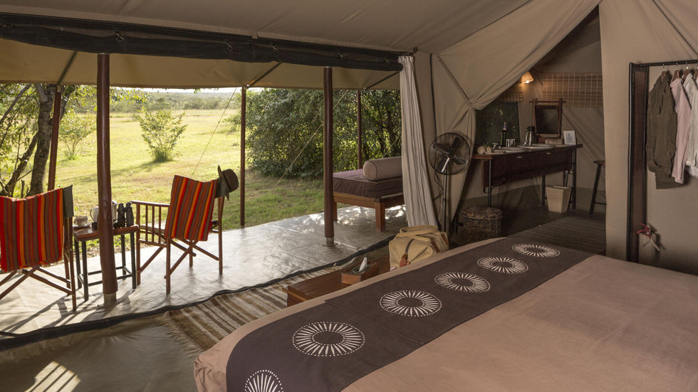 Comfortable room s and quality beds at Encounter Mara