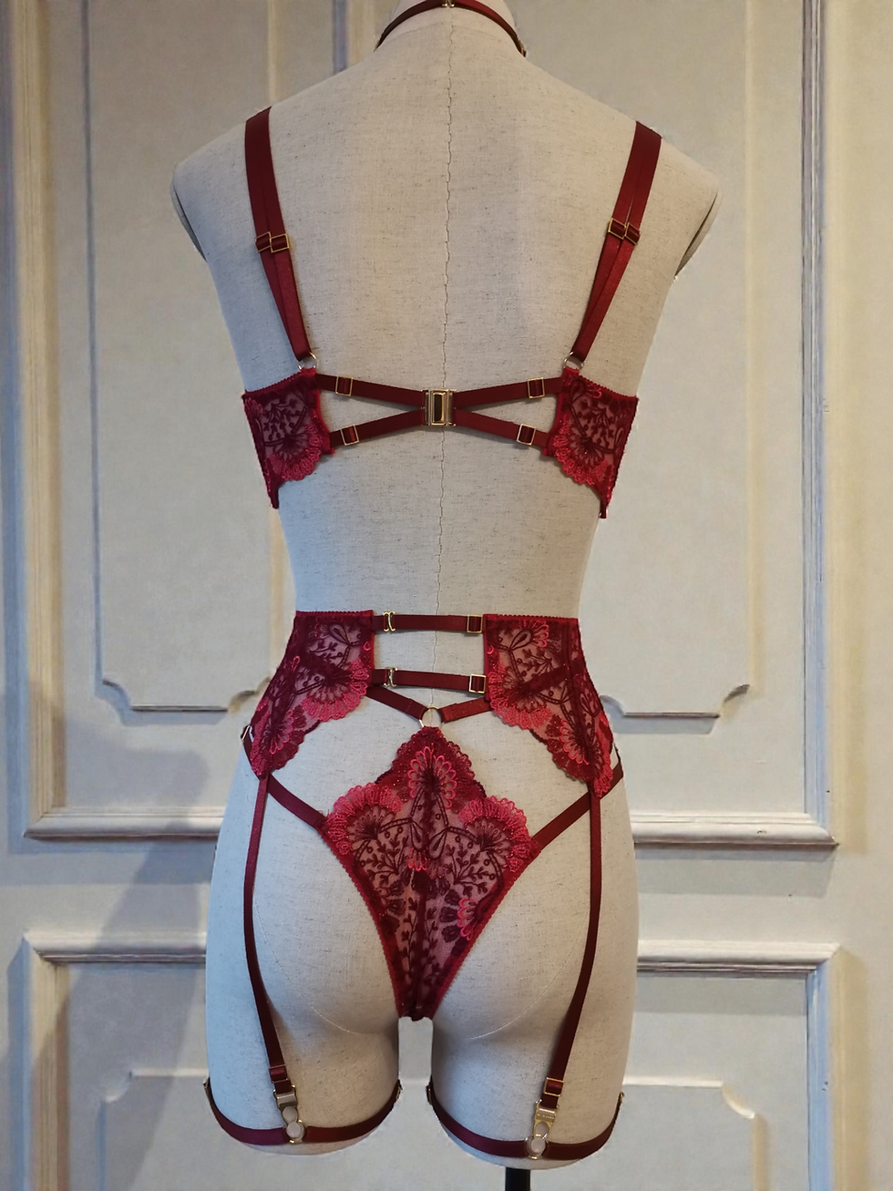 Thumbnail: Opulent Ruby Deco Thongs