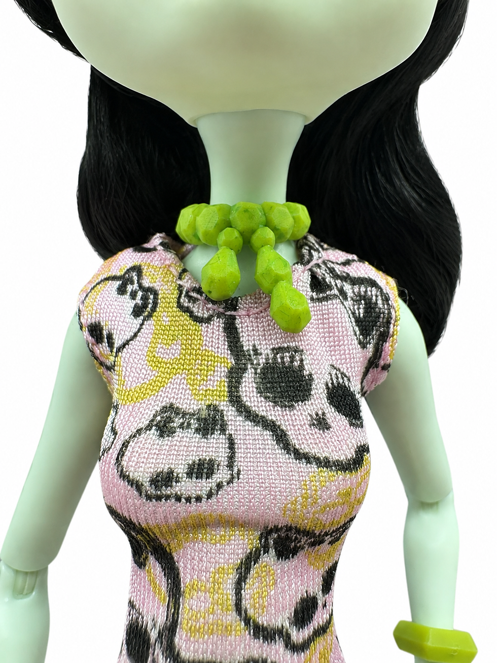 Necklace Draculaura Doll - Scarily Ever After / Scary Tales Collection