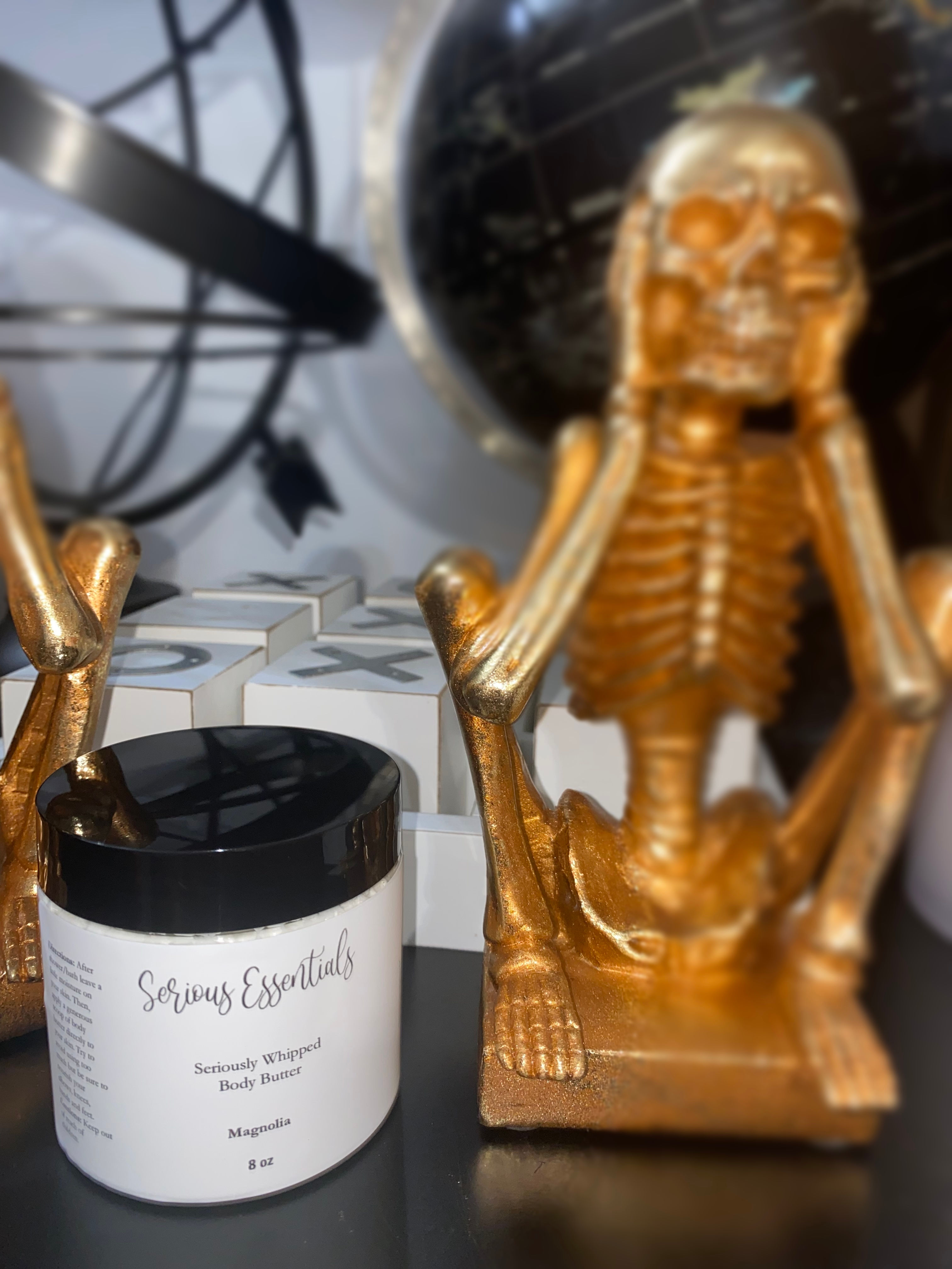 Luxurious Foaming Sugar Scrub Magnolia