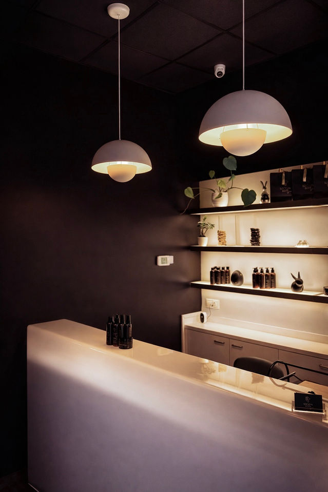 LOC - Shop "Lockenelite" wien :: interior design 2026