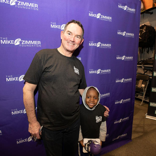 Zimmer Surprises local hospital Paitents with Shopping Spree