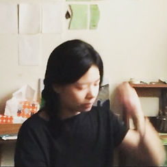 張君慈_個人照_400x400.jpg
