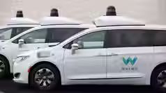 Autobus, voitures et taxis autonomes