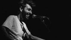 L’indie folk à fleur de peau : Leif Vollebekk au Palais Montcalm