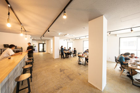 広くて明るくて綺麗。