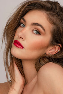 Lorna_2~1320 copy.jpg