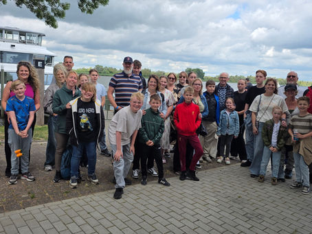 Educatieve Vaar- en Wandeltocht in De Biesbosch