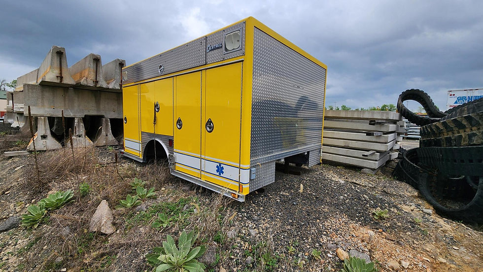 Thumbnail: Yellow Fire Truck Bed