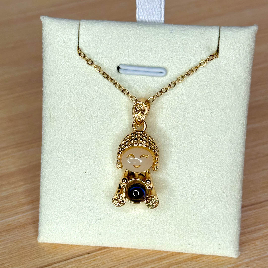 Collar buddha