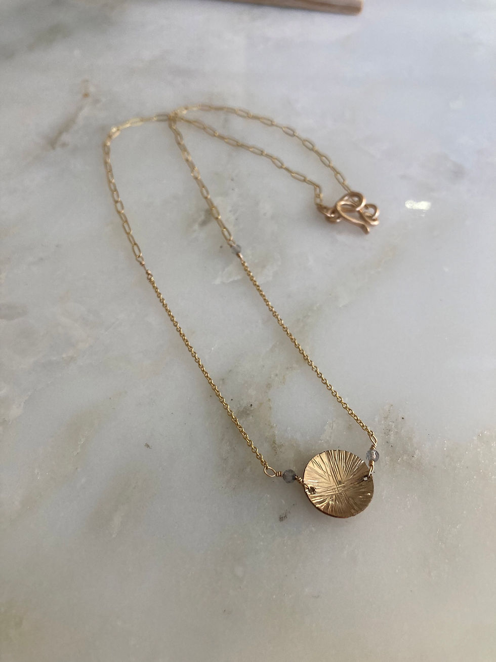 Thumbnail: Tiny disc necklace 