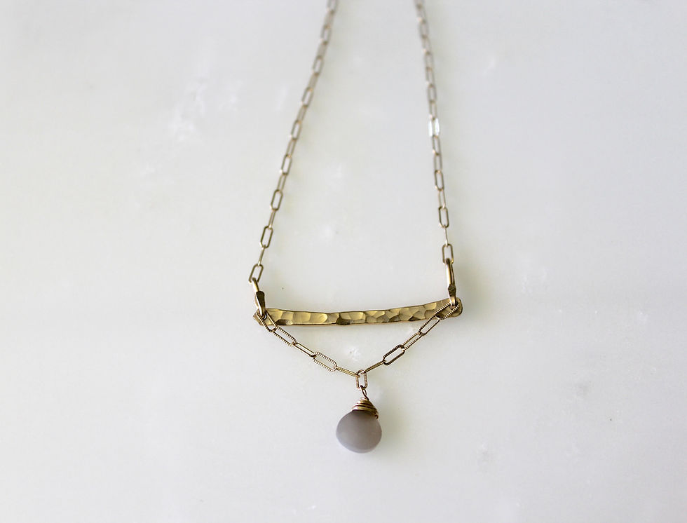Thumbnail: Lumier Drop Necklace