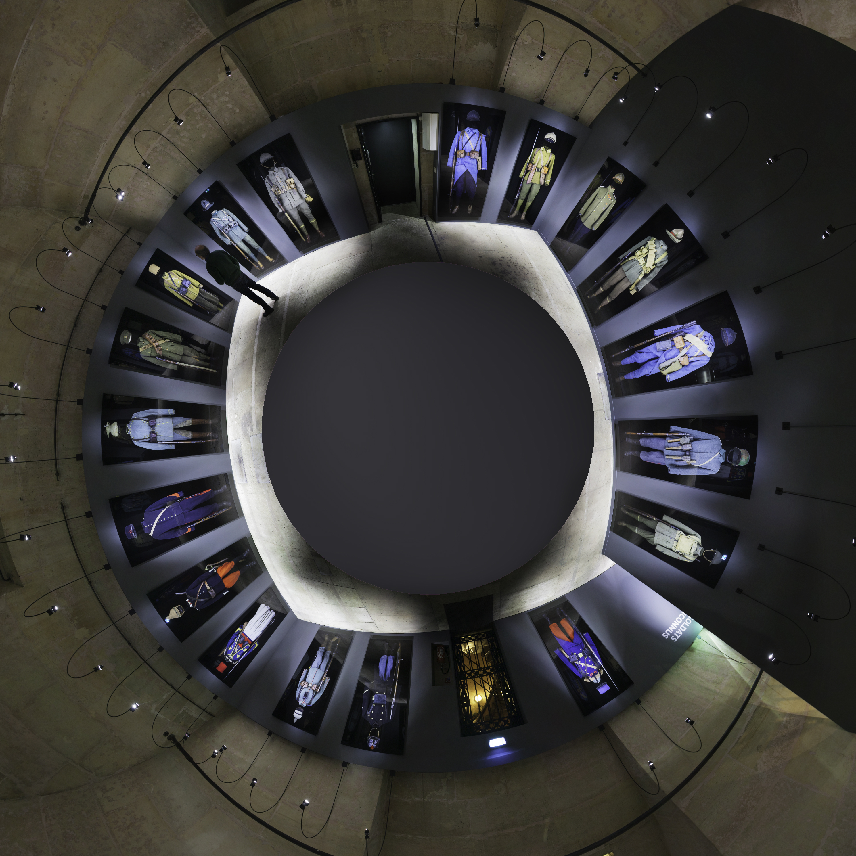 1411_Arc_de_TRiomphe_148-187-2
