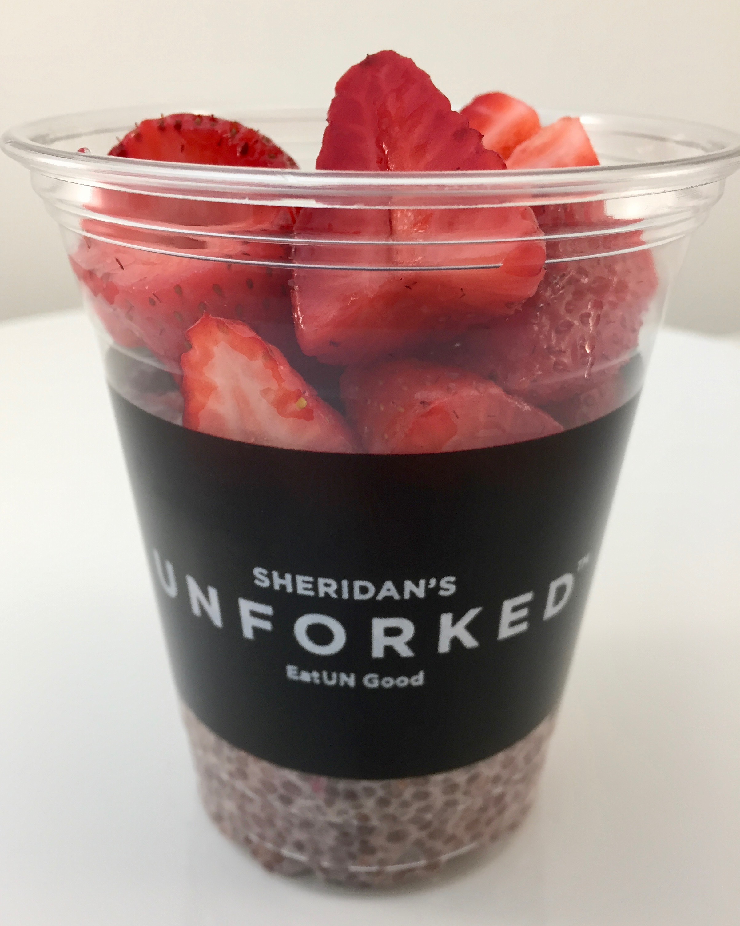 Red Berry Chia Pudding w_strawberries