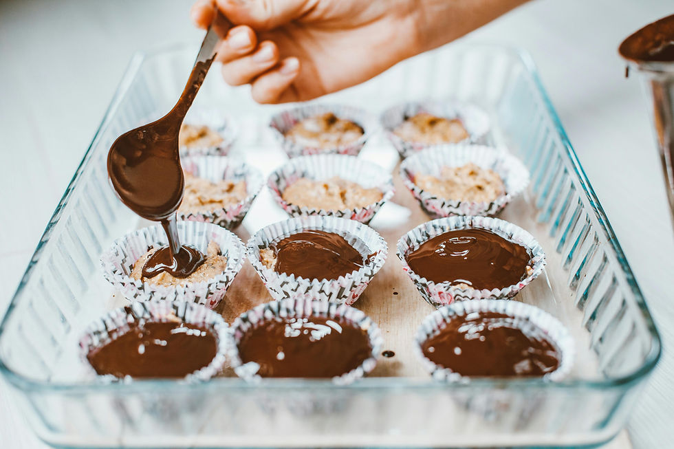 How To Make Healthy Sugar-Free Chocolate & Sauce (Nutritionist Approved)