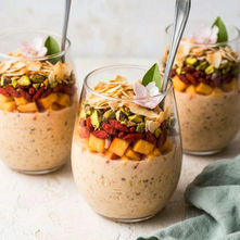 Smoothies for Your Cycle | Autumn Peach Glow Luteal Phase Smoothie