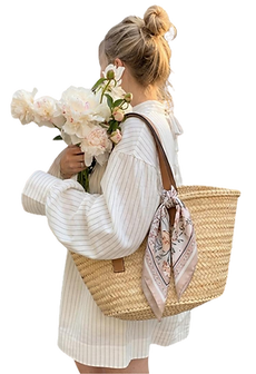 BLOG-Midlife Lifestyle Woman With Flower