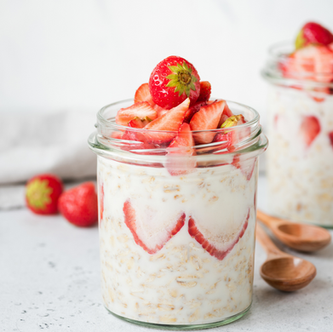 10 Quick & Easy Breakfast Jars to Curb Appetite & Balance Hormones