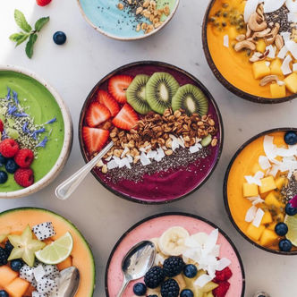 5-Day Detox Smoothie Challenge: A Nutritionist's Reset for Midlife Women