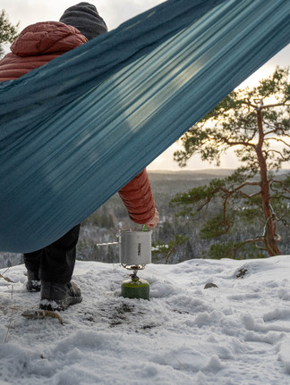 Hängmatta och matlagning utomhus