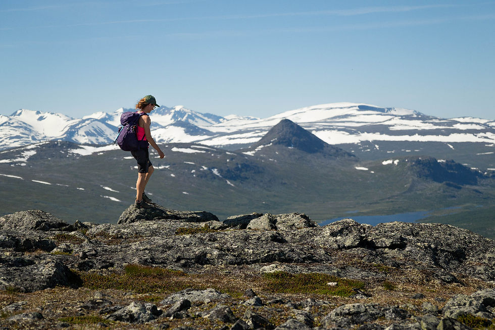 Tjej på fjäll