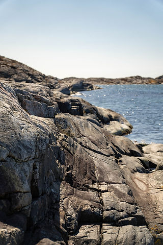 Klippor vid havet