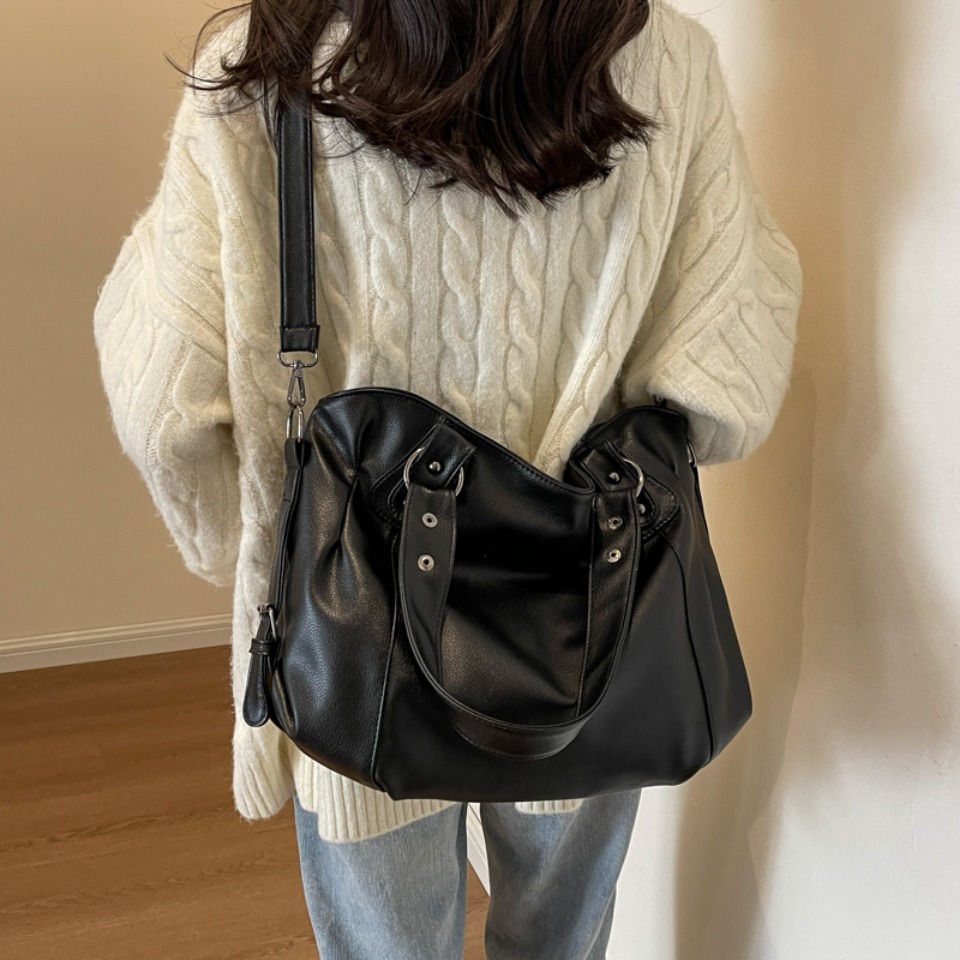 Thumbnail: The Kensington Bag