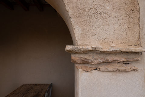 Casa La Siesta rough stone arch architectural detail texture interior photography Andalucia Spain Alanoud Radaideh