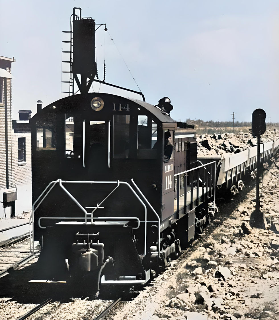 Locomotive hauling valuable cargo at Calcite