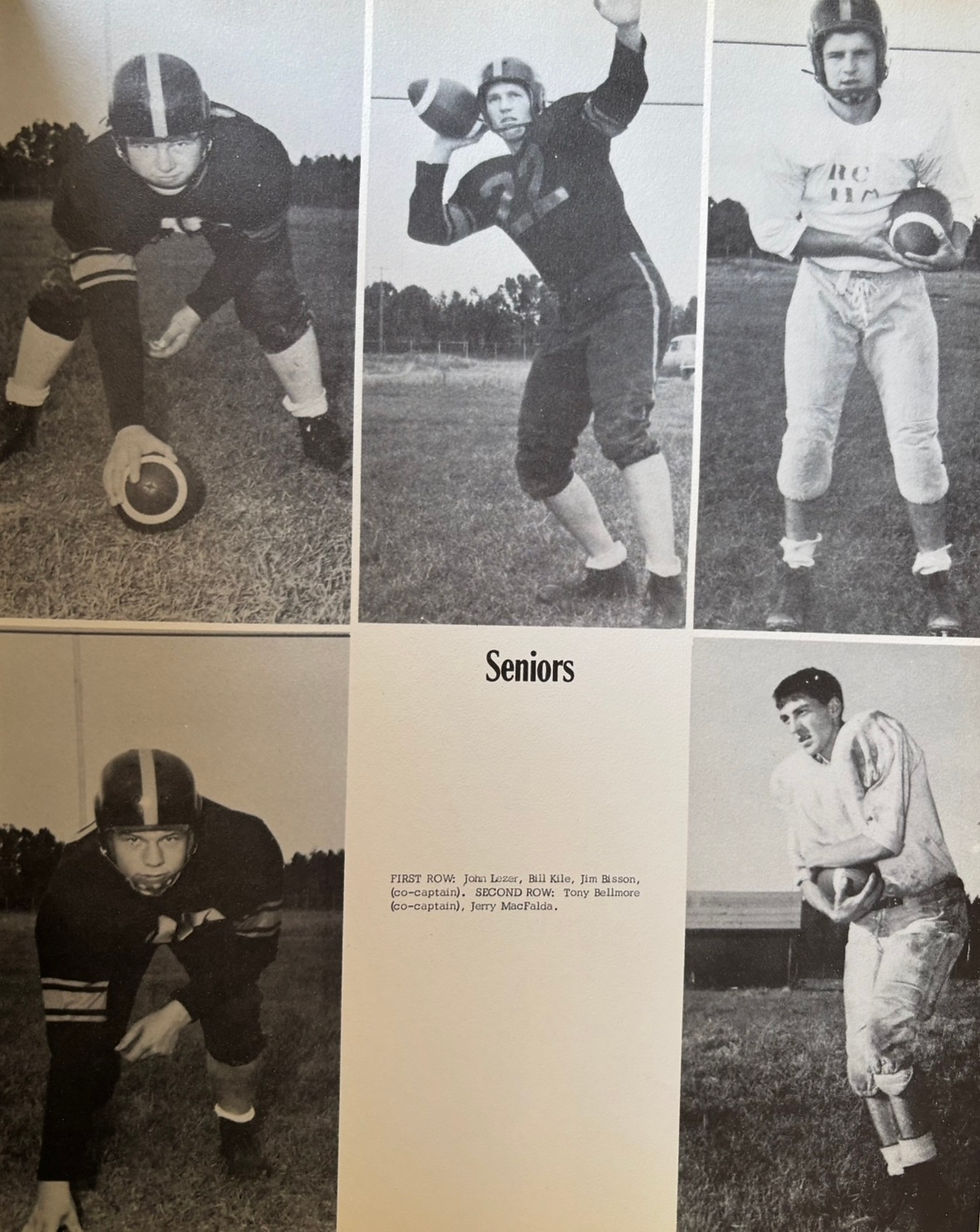 Huron Varsity Football Seniors, 1957