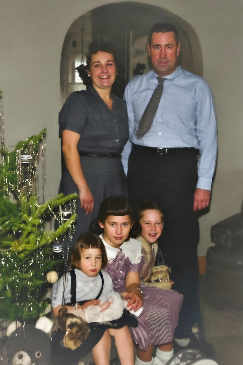Newhouse Family Christmas, 1956