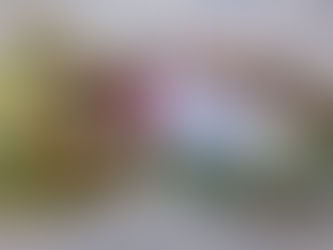 Foods rich in glutathione with structural chemical formula of glutathione. Healthy foods to boost glutathione. Glutathione is a tripeptide (protein), it acts as an antioxidant.