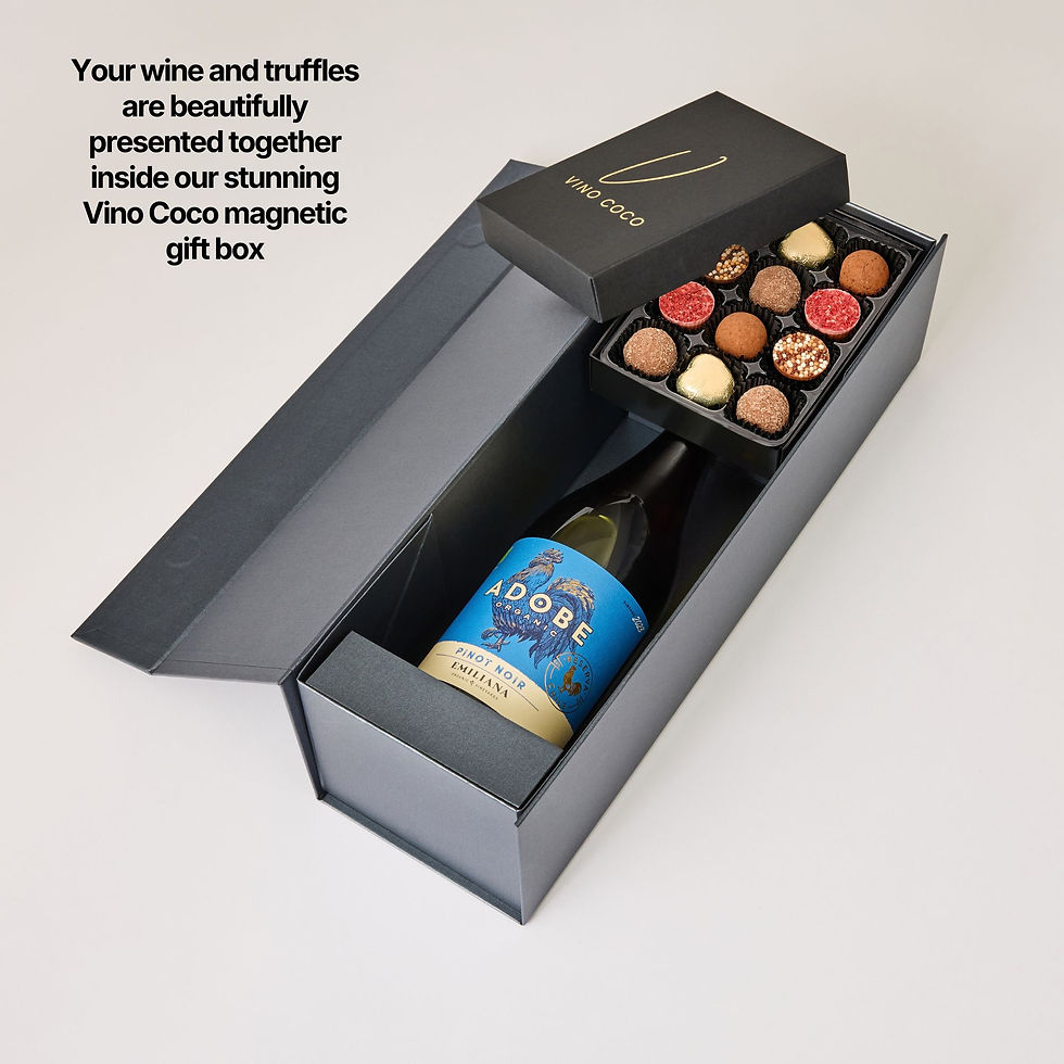 Luxury Pinot Noir Gift Set