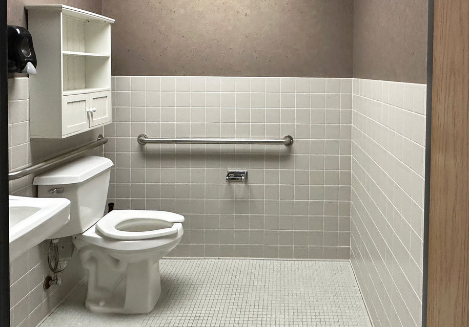 Clean restroom