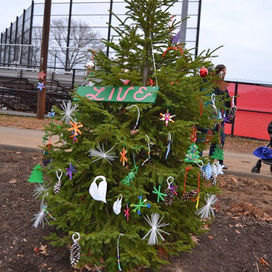 Decorating Vicki’s Christmas Trees