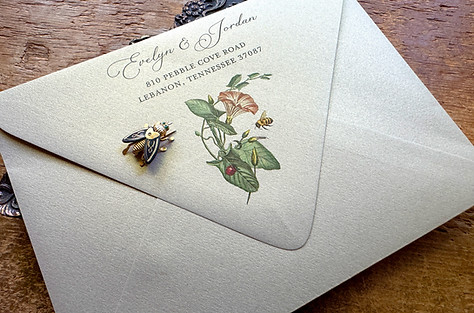 gold_printed_wedding_envelopes_addressing.jpg