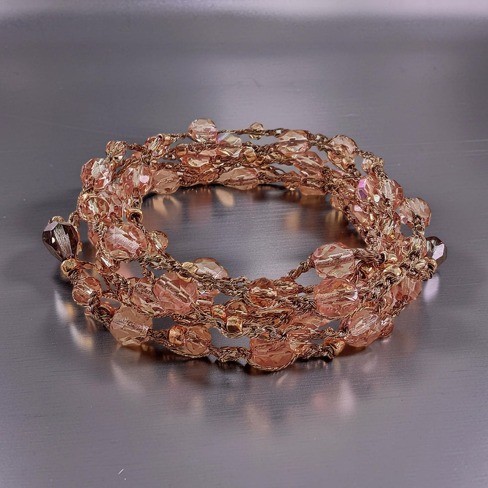 gehäkelter schmuck, handgefertigter schmuck, lange kette, choker kette,  perlenkette