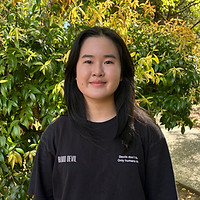 Vy Le, Outreach Junior Associate
