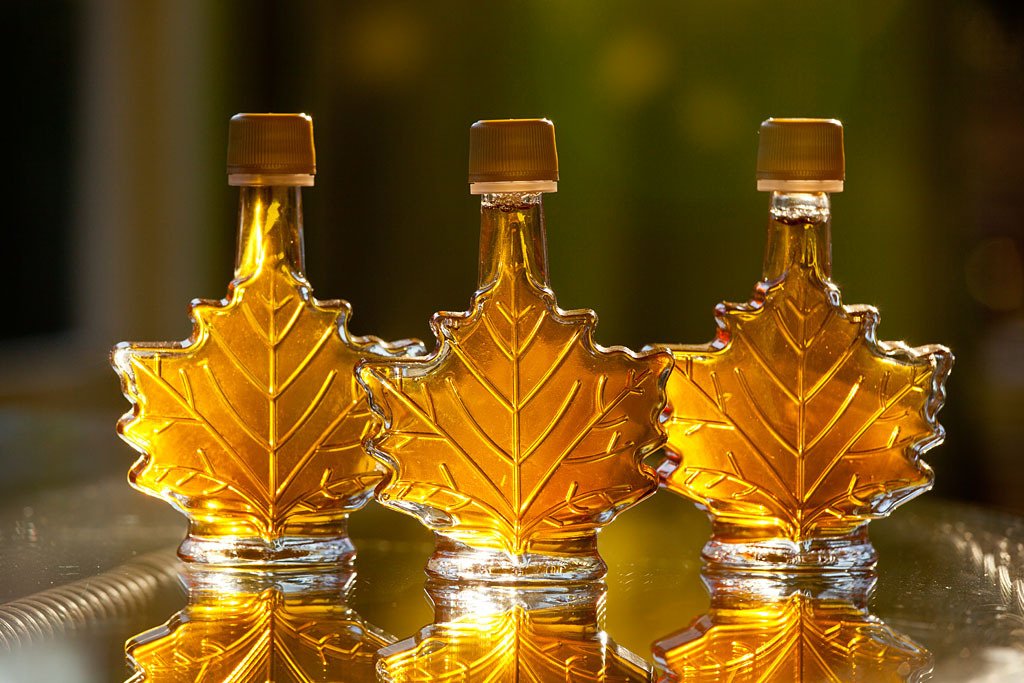 branon_maple_syrup_leaf_bottle_1024x1024