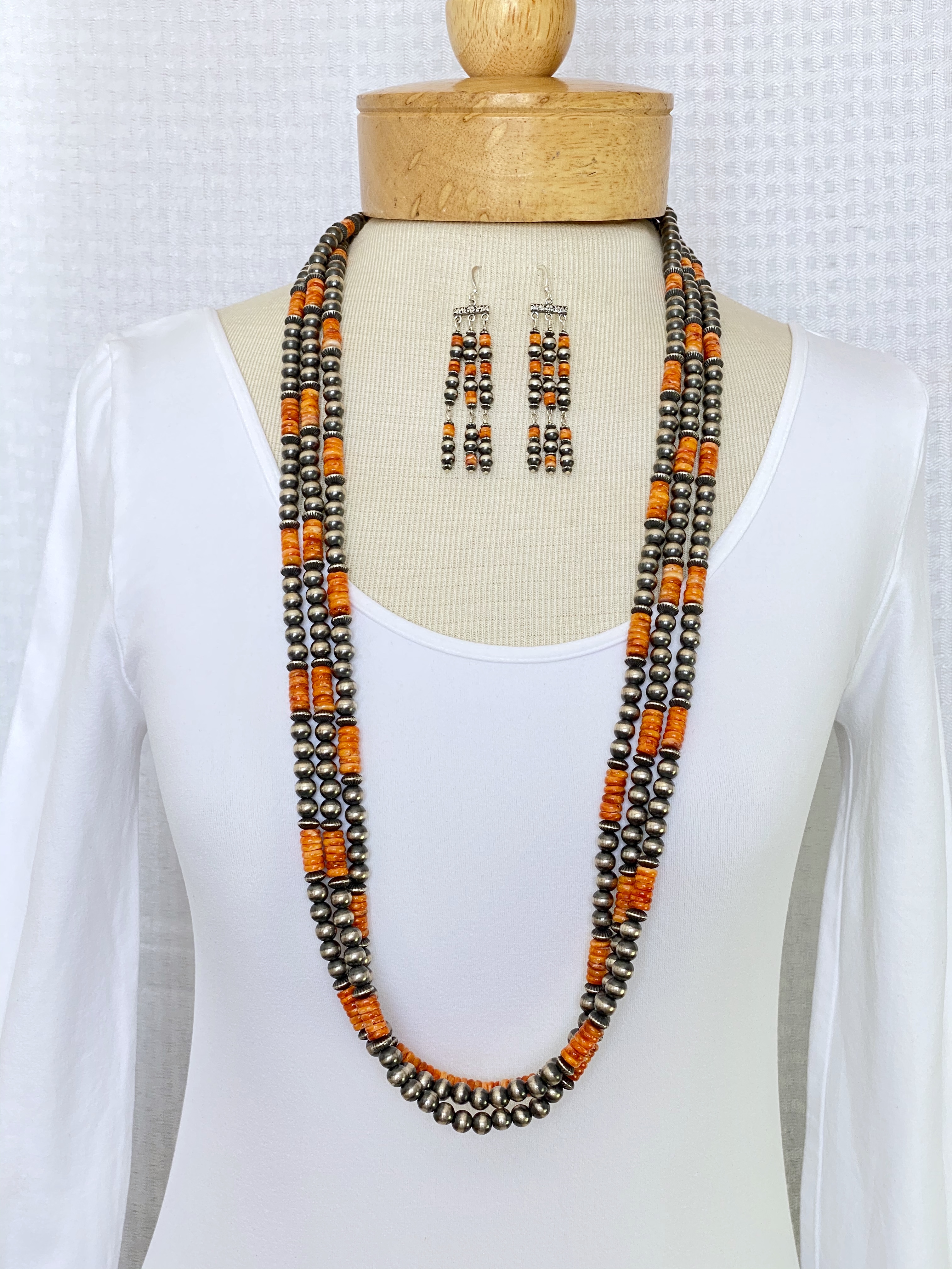 Multistrand orange spiny