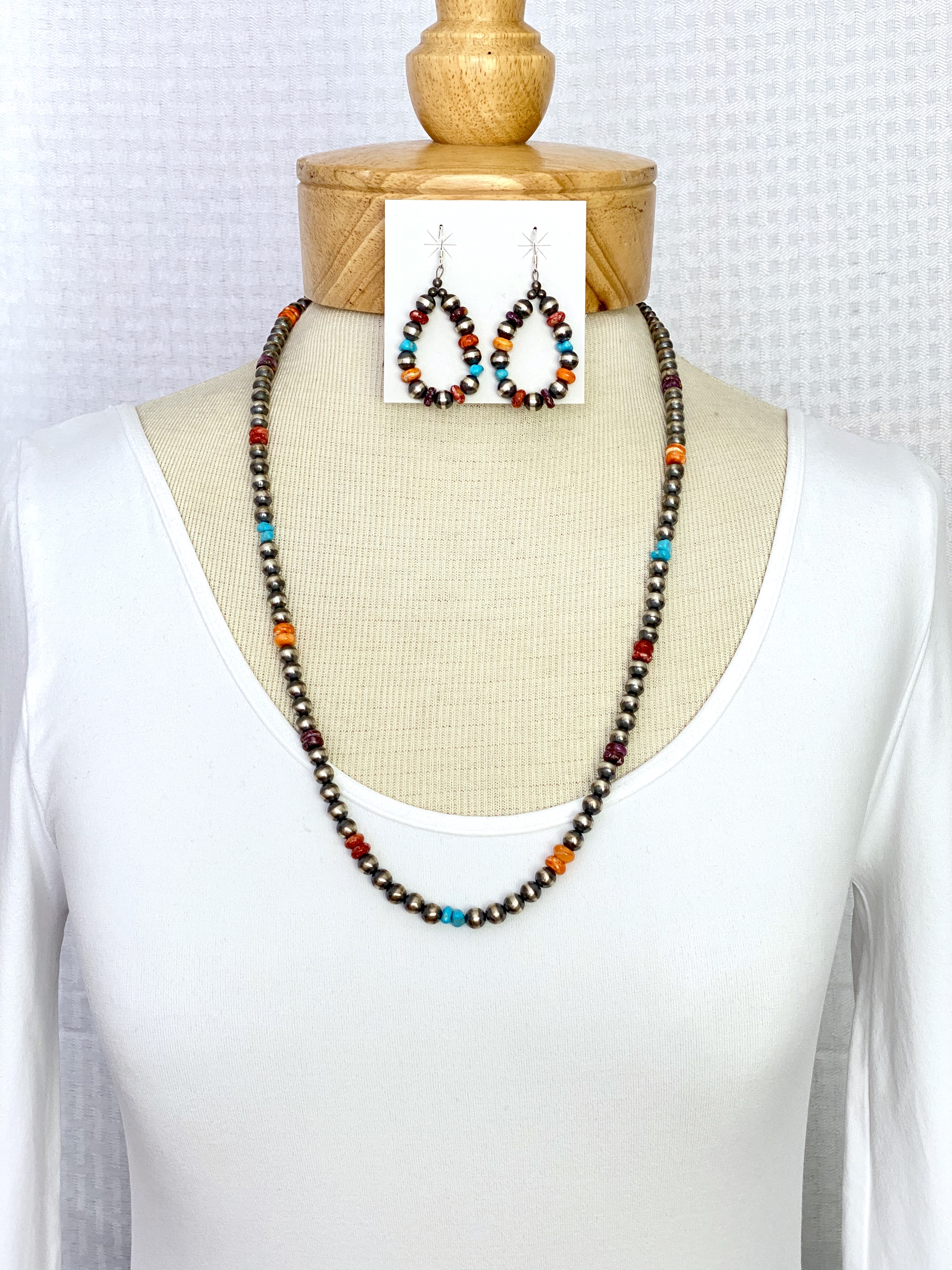Multicolor necklace