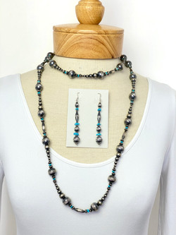 Diamond cut silver bead w turquoise necklace