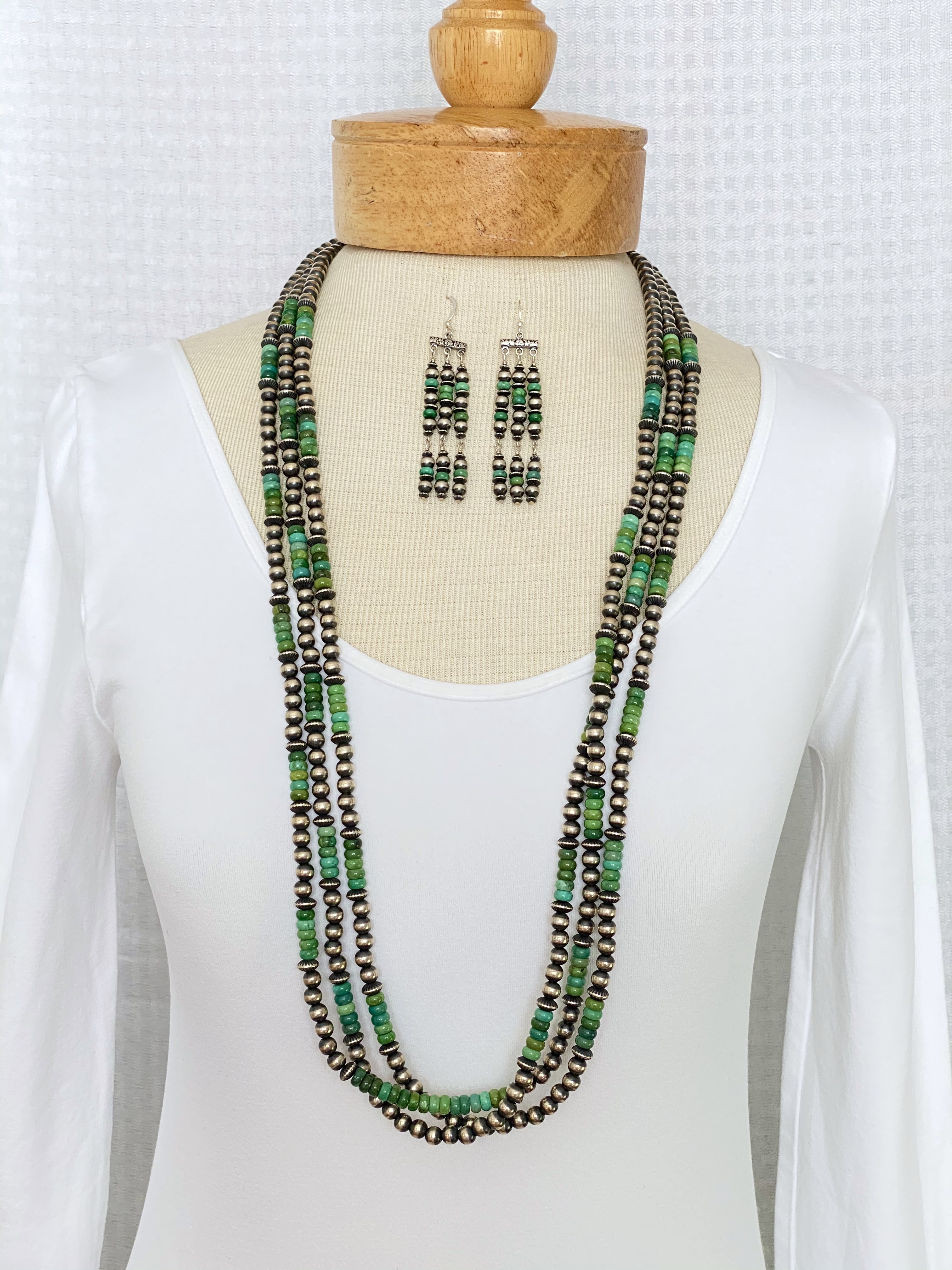 Multistrand green turquoise
