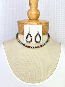 Multicolor necklace