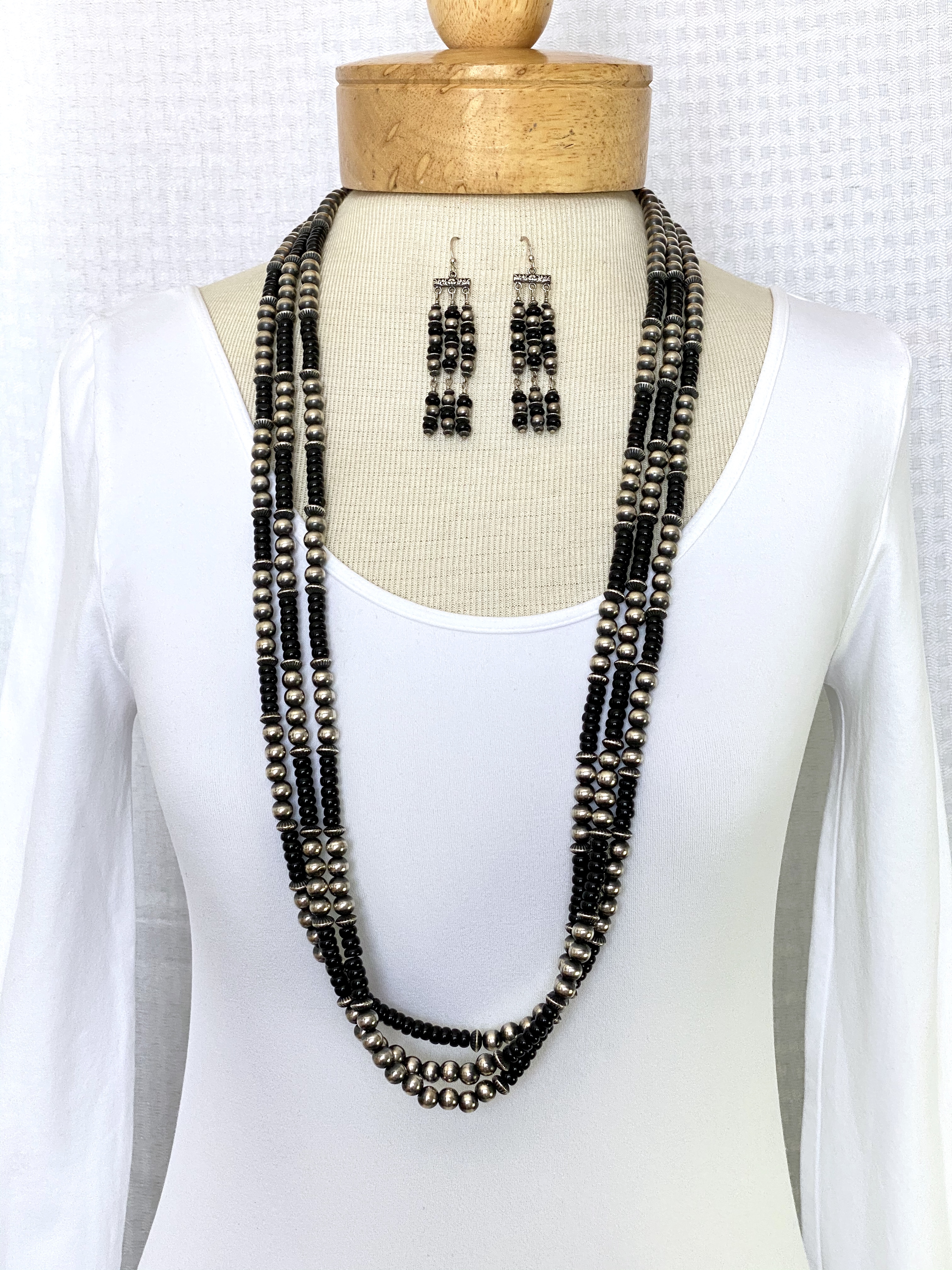 Multistrand Onyx