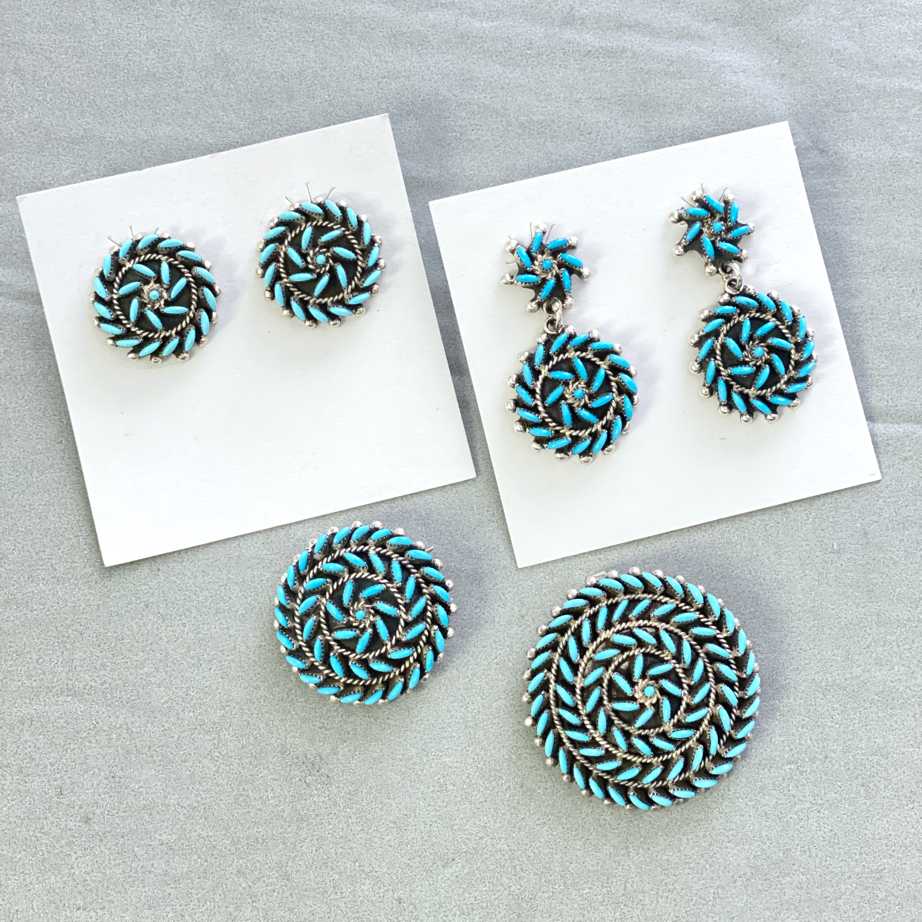 Turquoise petit point cluster