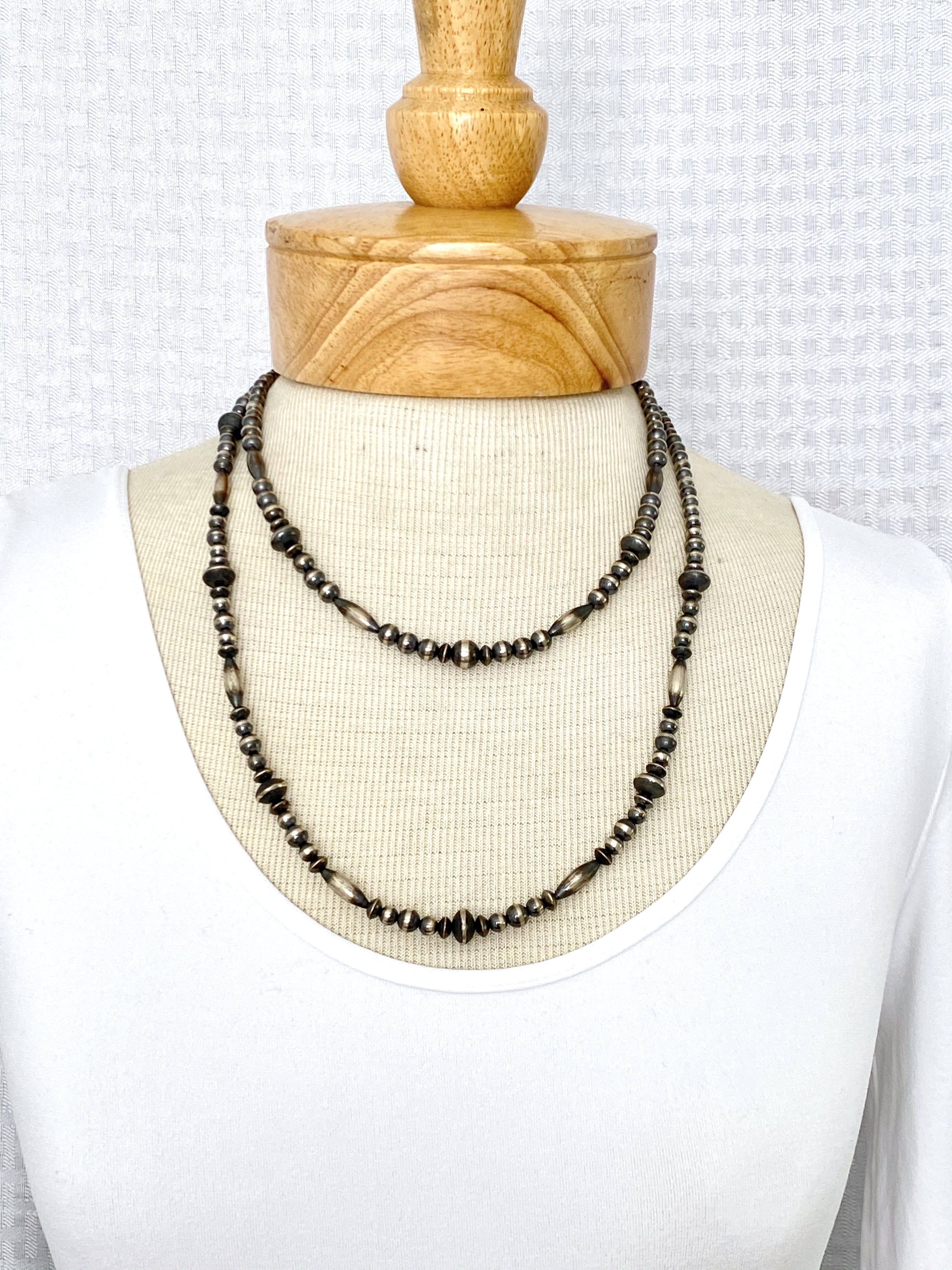 Silver mixed bead