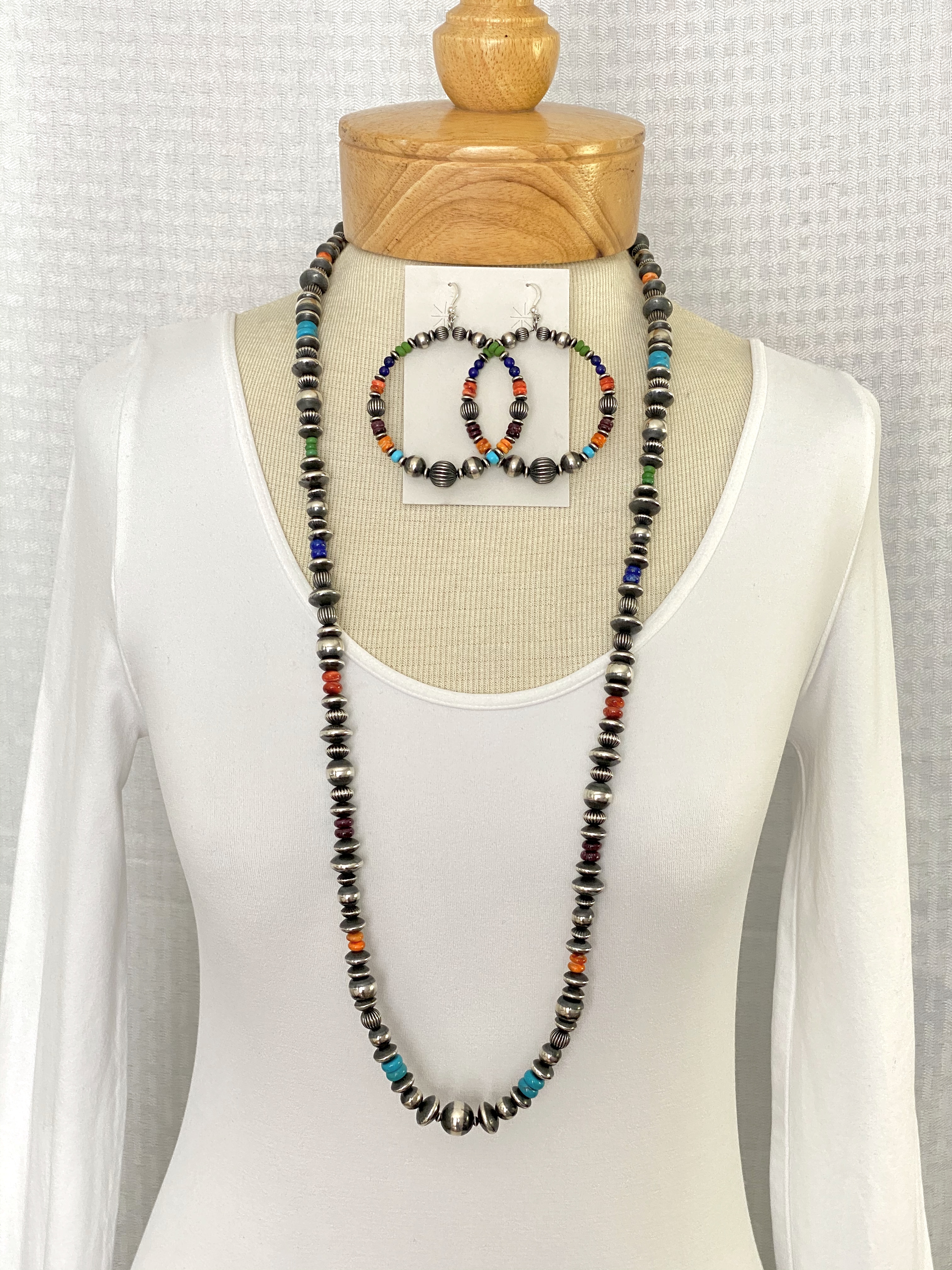 Silver bead gemstone necklace