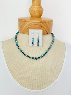 Diamond cut silver bead w turquoise