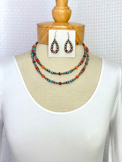 Multicolor necklace center nugget